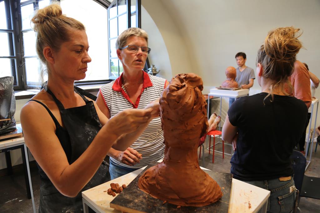 Portrait sculpting workshops/performances