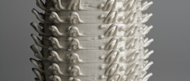 Porcelain and the Machine