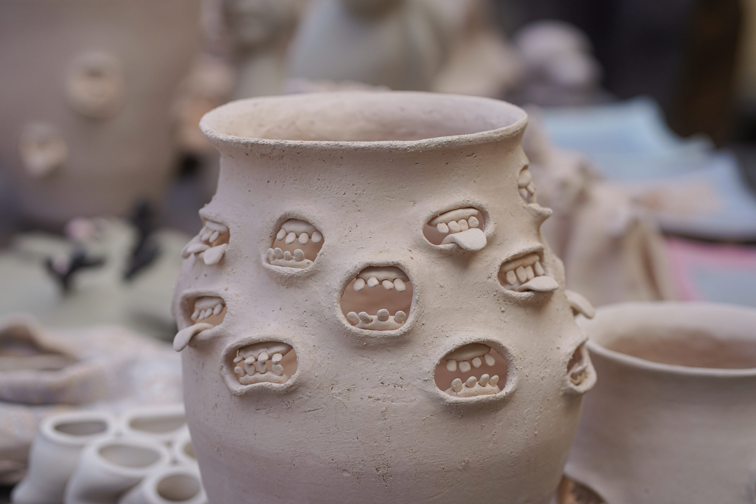 Amatu mājā | keramikas darbnīca pieaugušajiem